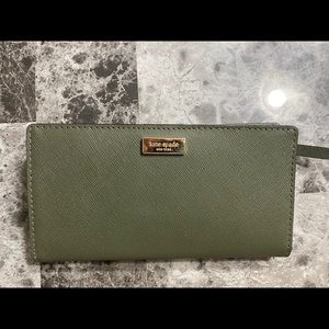 Olive Kate Spade credit card holder